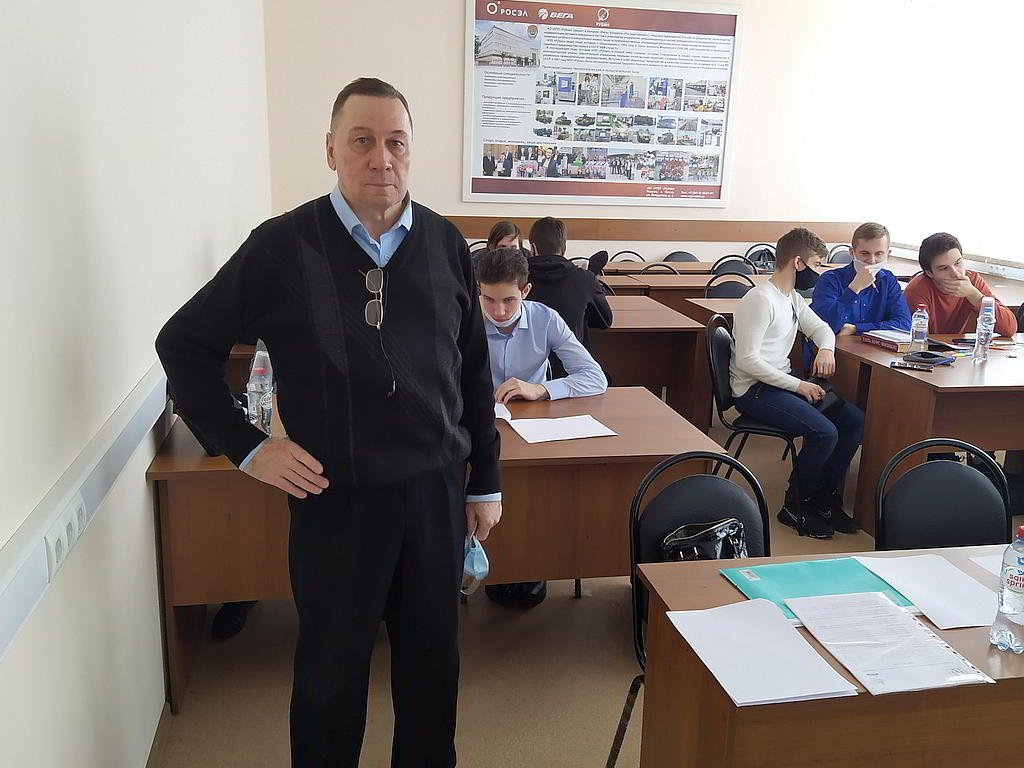 Университетский Турнир по физике